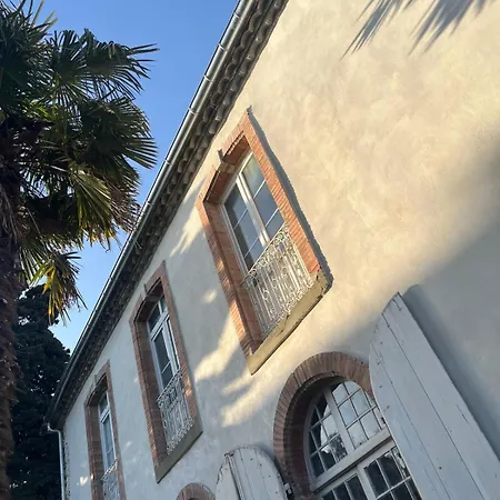 Domaine Du Baron Bed & Breakfast